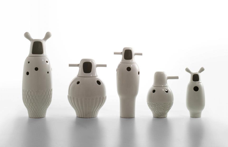 modern-porcelain-vases-jaime-hayon-3.jpg