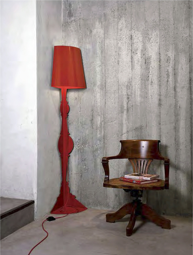 A Floor Lamp that Wraps Around the Corner - Captivatist
