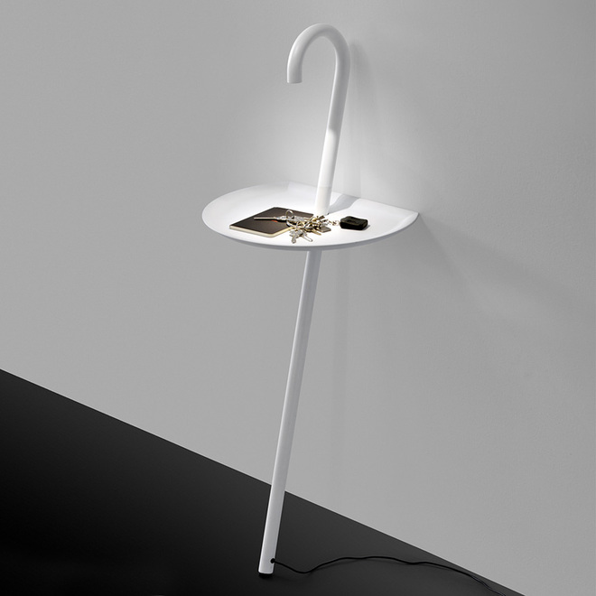 lamp-table-by-martinelli-luce-clochard-1.jpg
