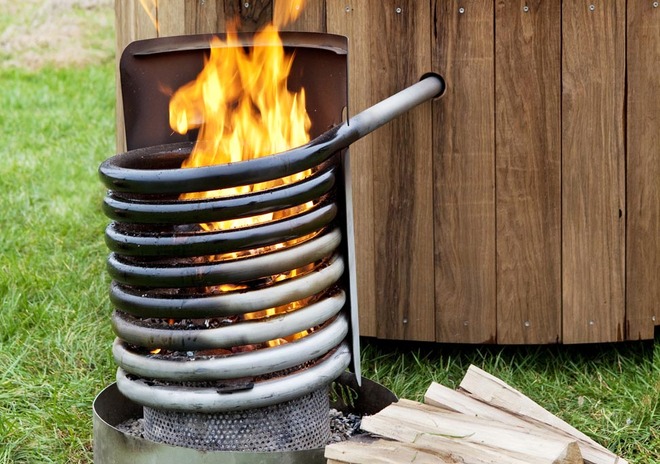 wood-fired-hot-tub-dutchtub-heats-organically-3.jpg